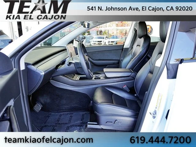 Used 2022  Tesla Long Range image 15