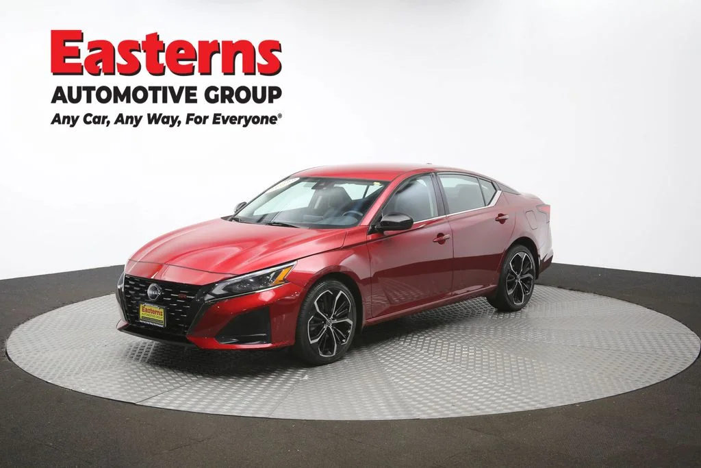 Used 2023 Red Nissan 2.5 SR image 54