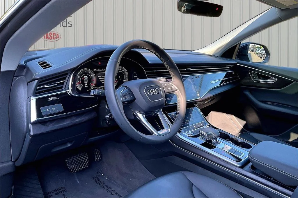 Used 2023 Black Audi 55 Premium image 17
