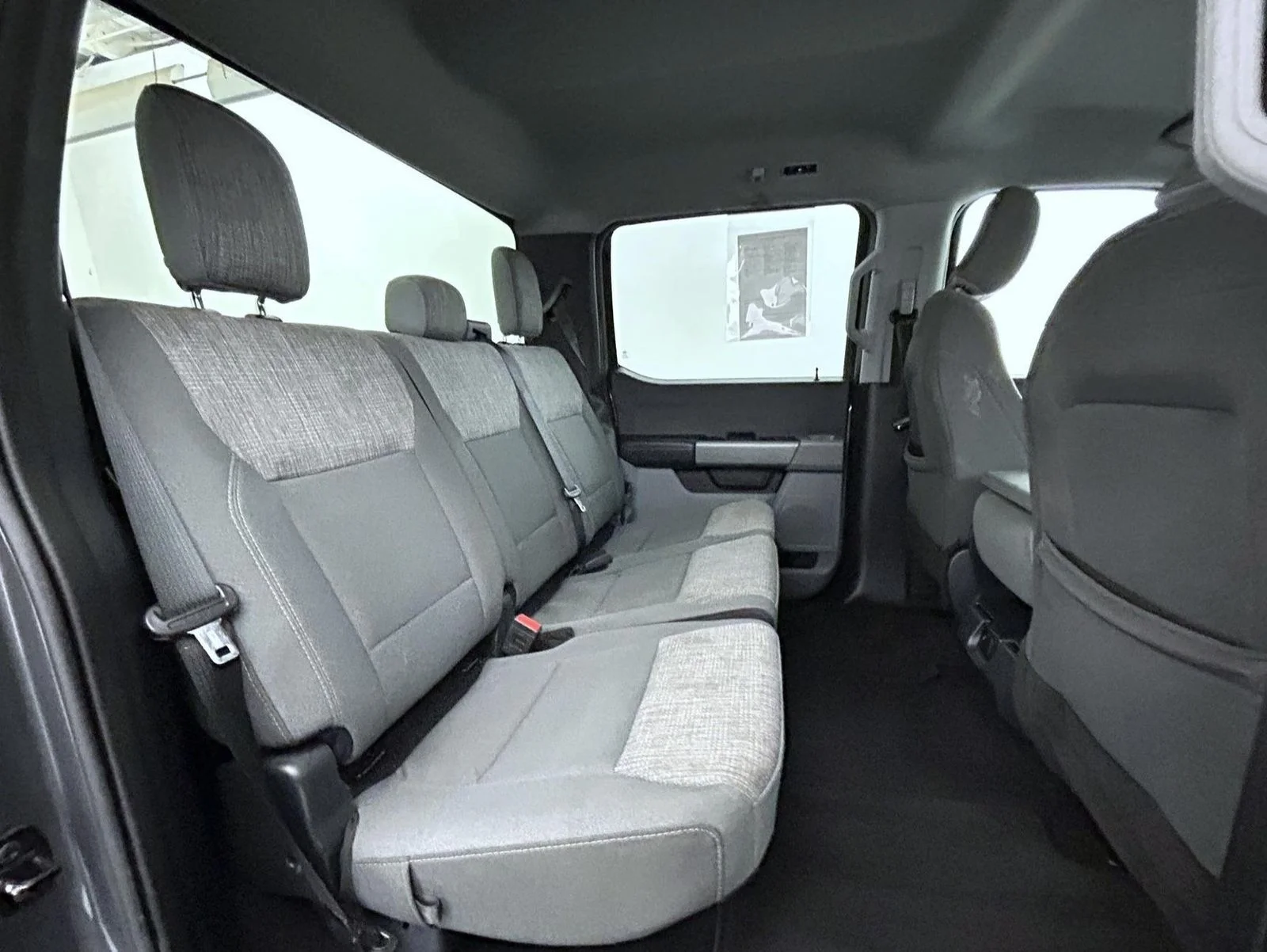Used 2024 Gray Ford XLT image 18