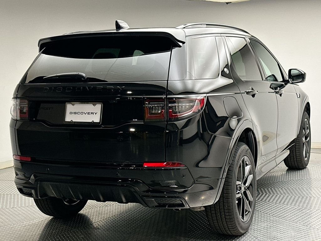 New 2026 Santorini Black Metallic Land Rover Landmark image 3
