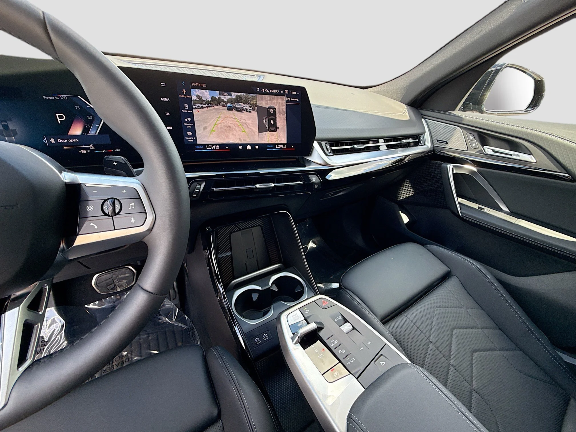 New 2026 Black Sapphire Metallic BMW xDrive28i image 27