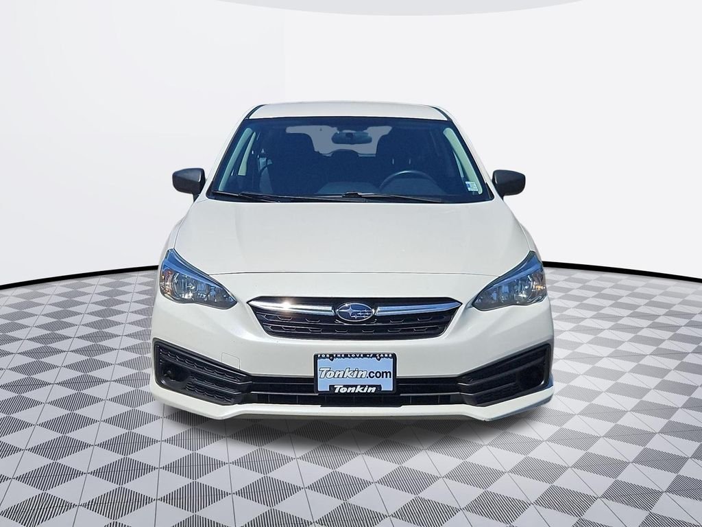 Used 2022 Crystal White Pearl Subaru Base image 9