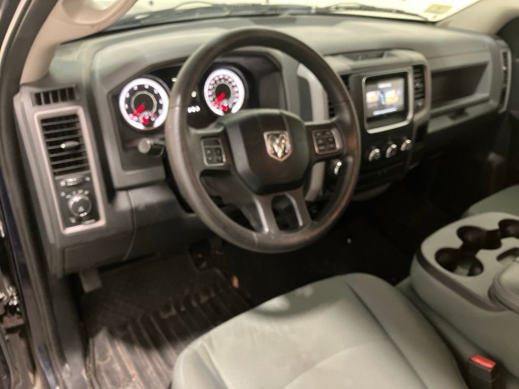 Used 2016 Blue Ram Express image 2