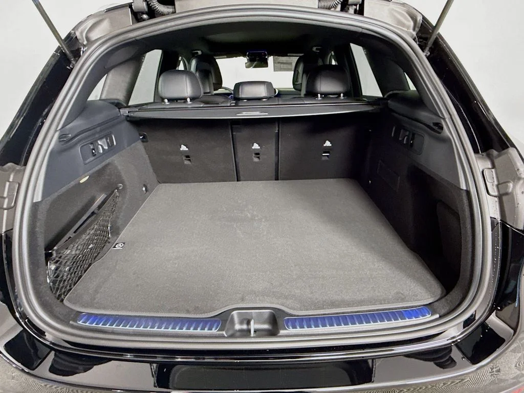 Used 2026 Black Mercedes-Benz GLC 300 image 22