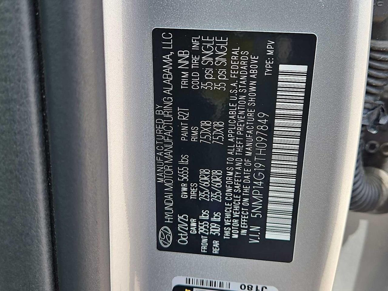 New 2026 Shimmering Silver Hyundai SE image 34