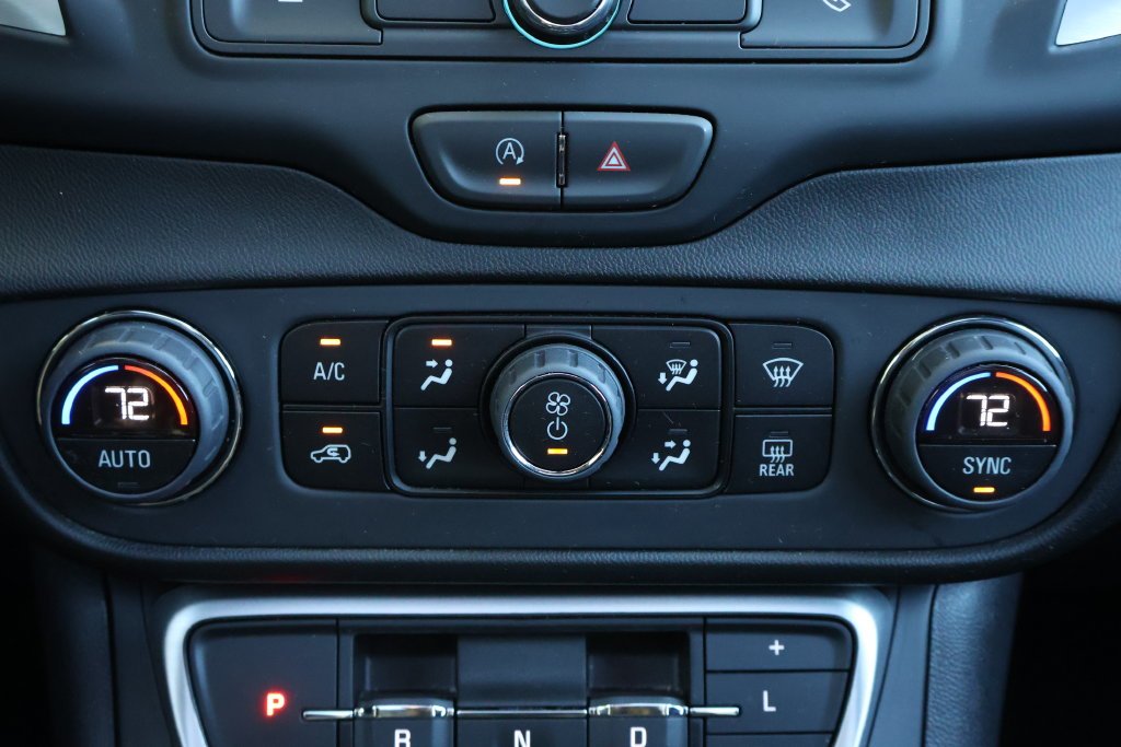 2023 GMC Terrain SLE - Photo 20