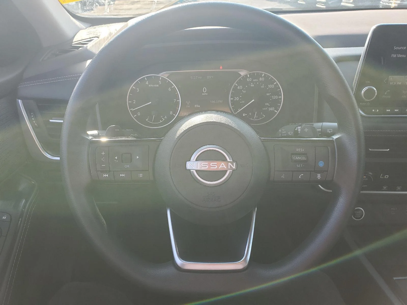 Used 2023 Pearl White Tricoat Nissan SV image 9