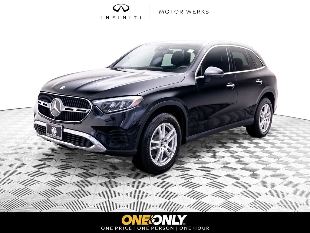 Used 2023 Black Mercedes-Benz GLC 300 image 1