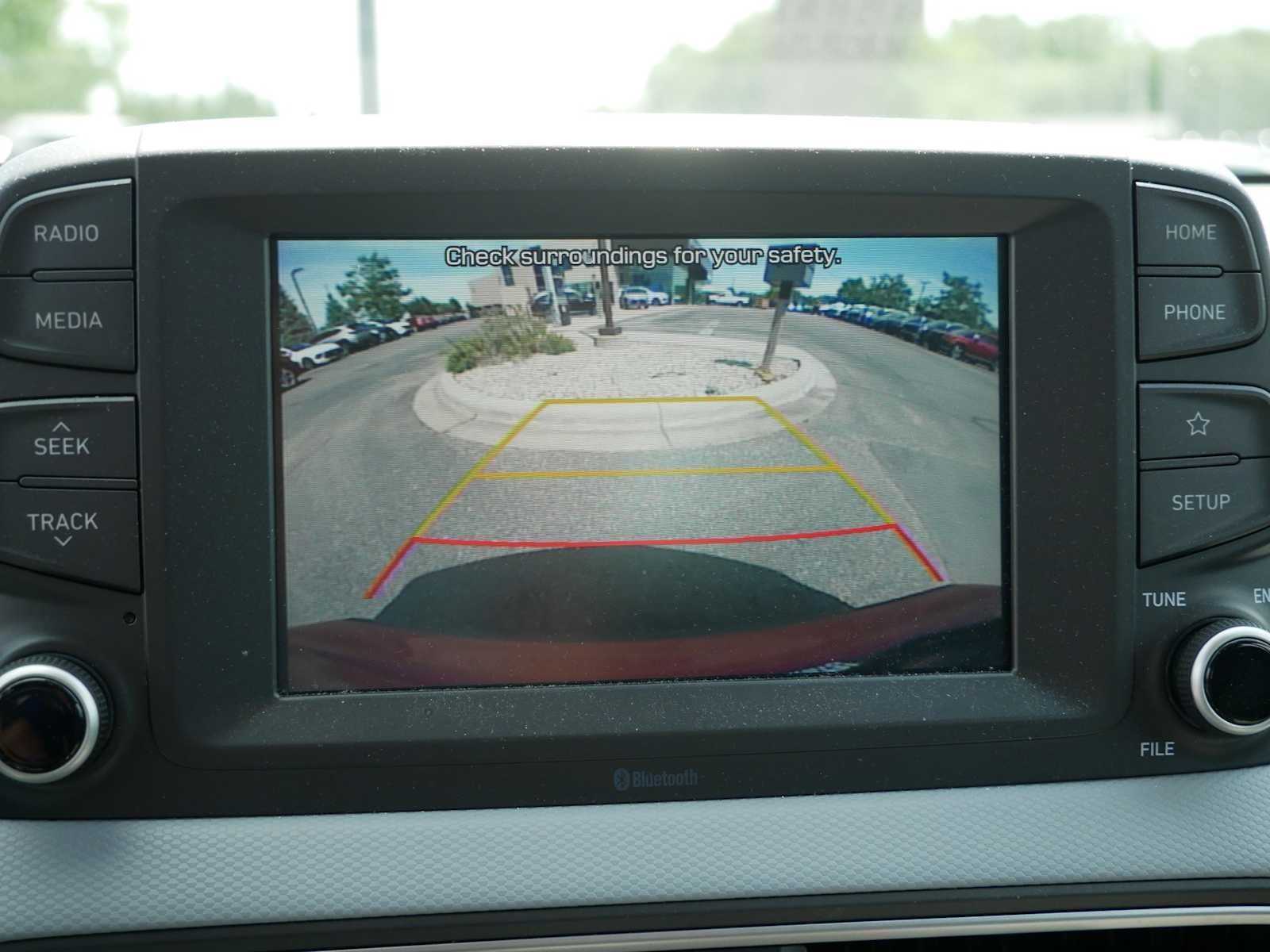 Certified Used 2019 Pulse Red Hyundai SE image 18