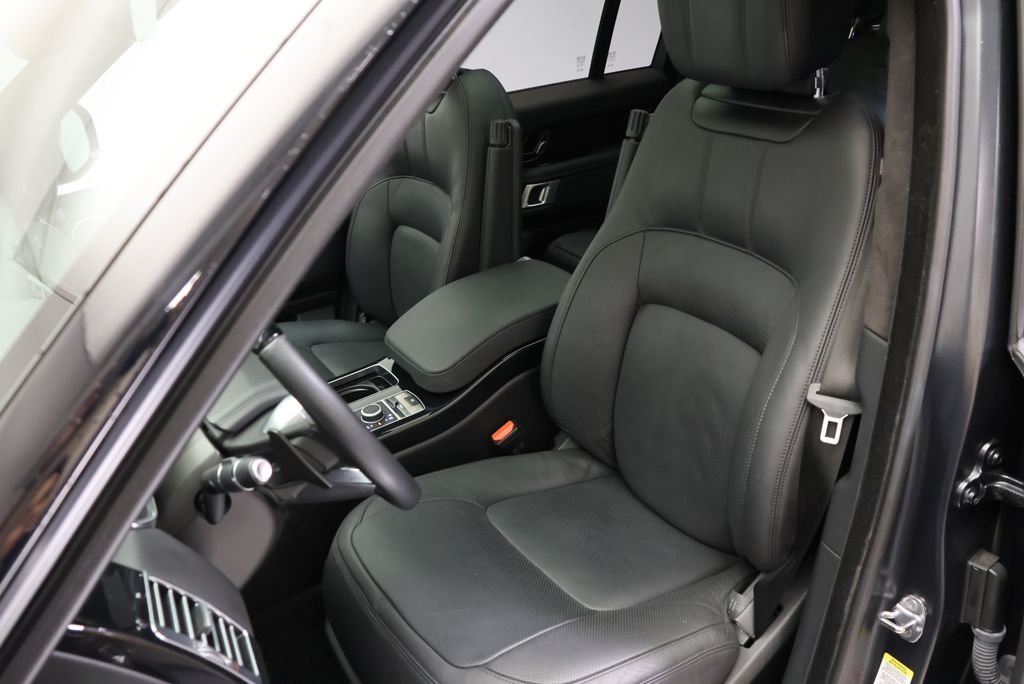 Used 2019  Land Rover 5.0L V8 Supercharged image 30