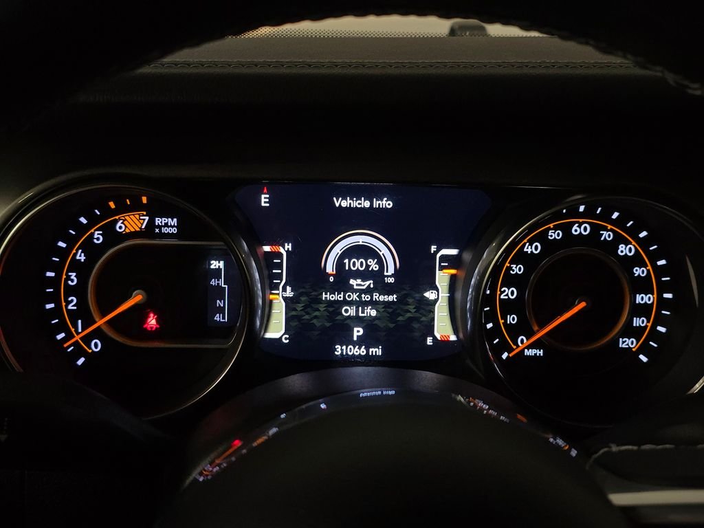 2023 Jeep Wrangler 4-Door Sahara - Photo 23