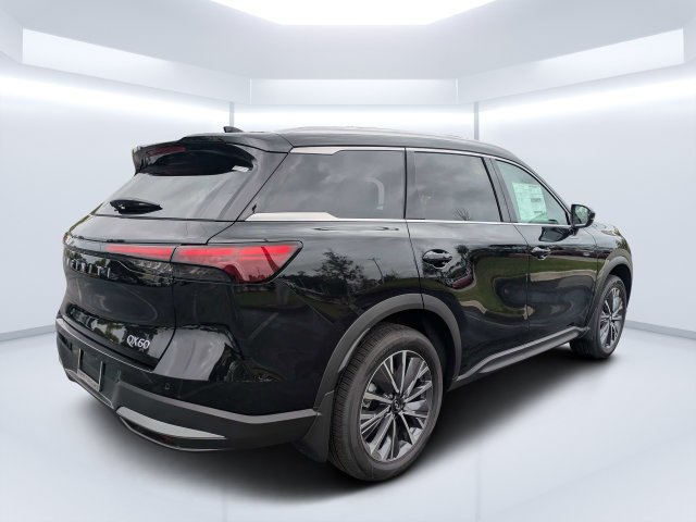 New 2027 Black INFINITI LUXE image 3