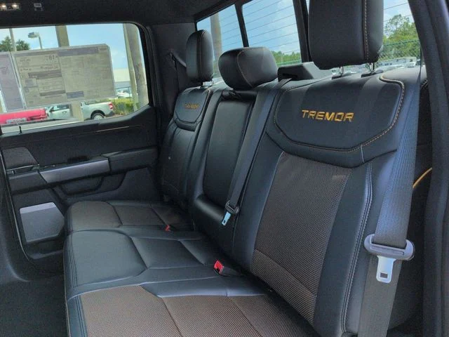 New 2026 White Ford Tremor image 14