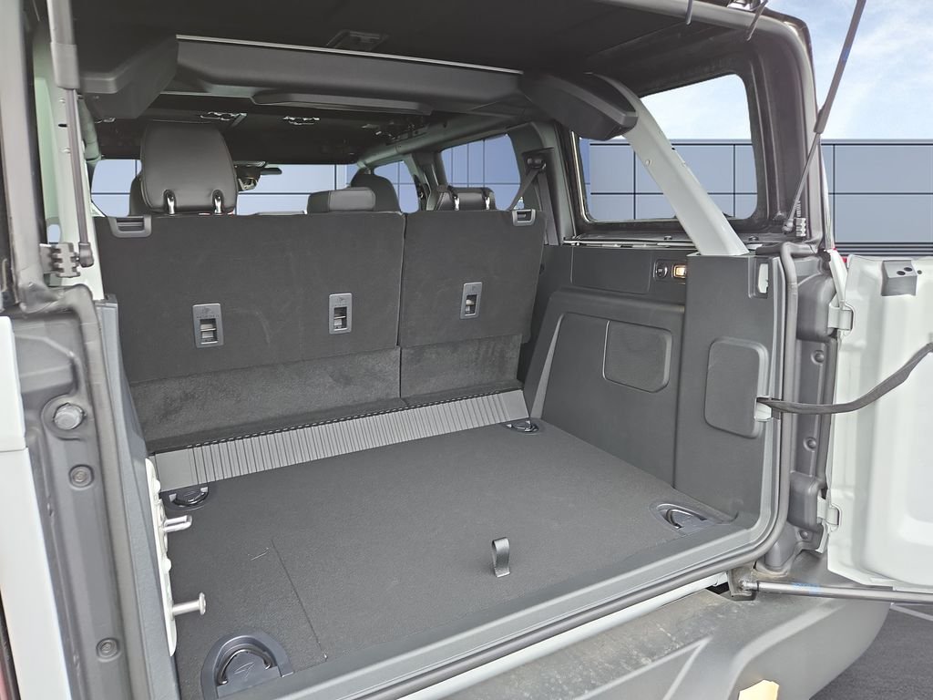 New 2026 Avalanche Gray Ford Outer Banks® image 27