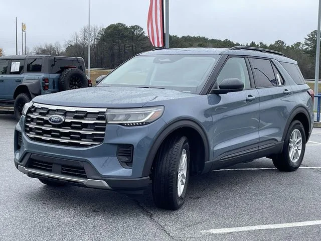 New 2026 Vapor Blue Metallic Ford Active image 5
