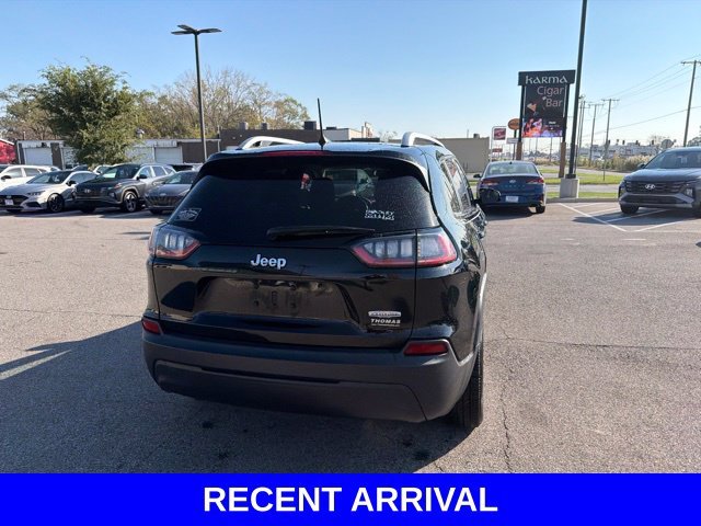 Used 2019 Diamond Black Jeep Latitude image 20