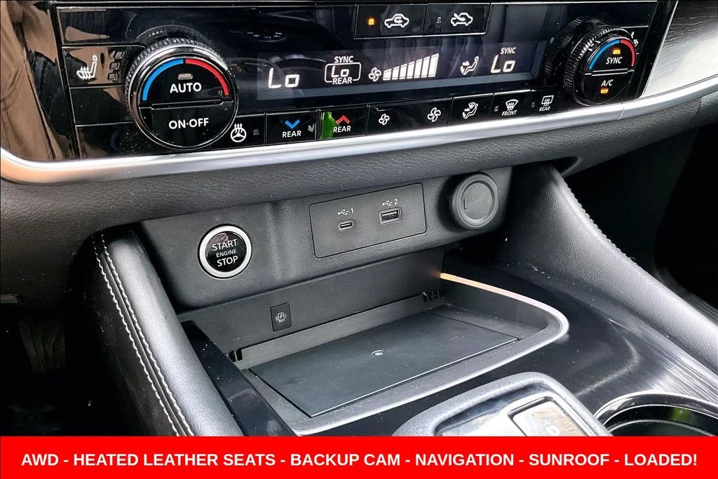 Used 2023 Black Nissan Platinum image 16