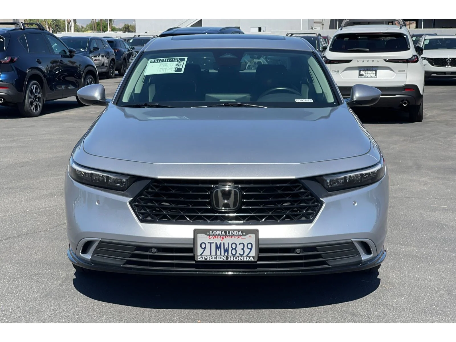 Used 2025 Solar Silver Metallic Honda EX-L image 9