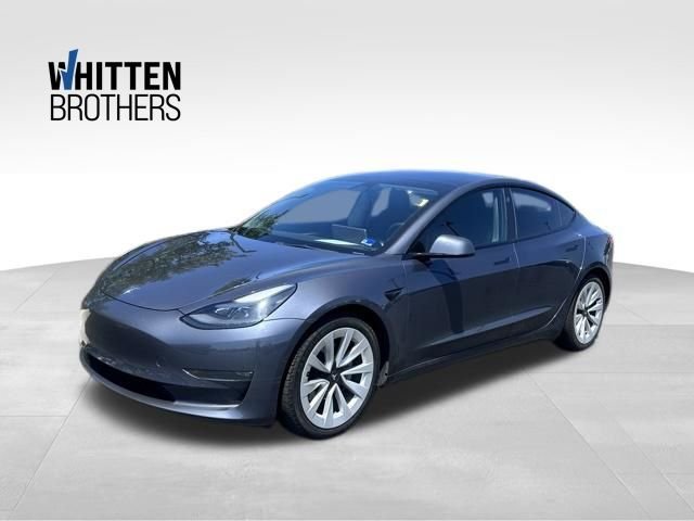 2022 Tesla Model 3 Long Range Dual Motor All-Wheel Drive's photo