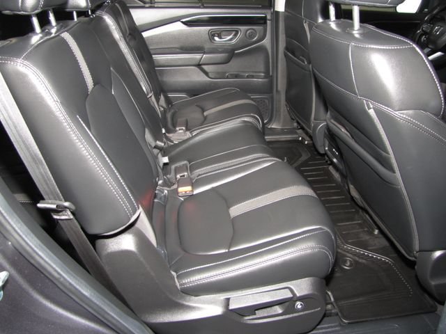 Certified Used 2025 Modern Steel Metallic Honda Touring image 18