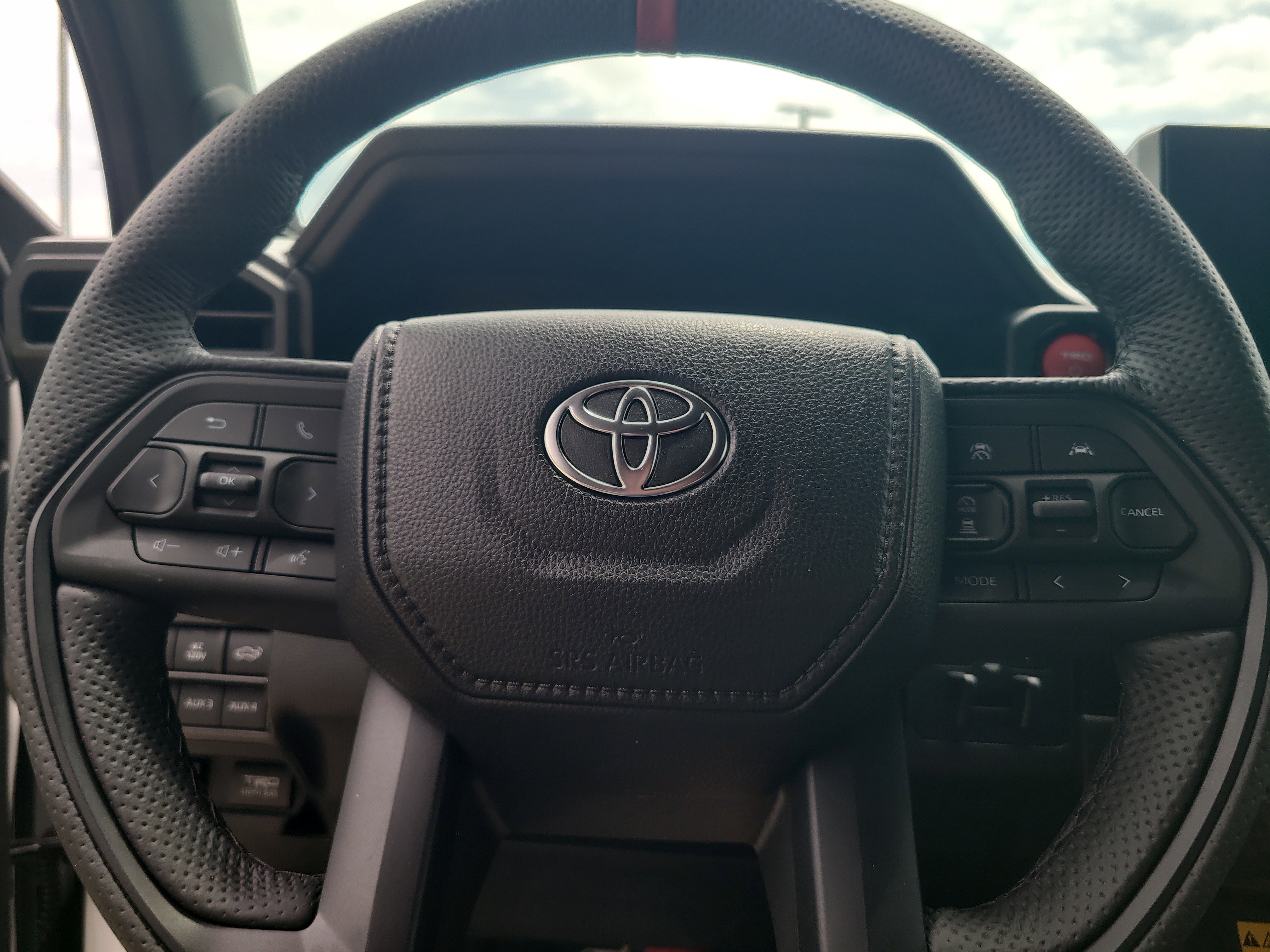 2026 Toyota Tacoma TRD Pro - Photo 13