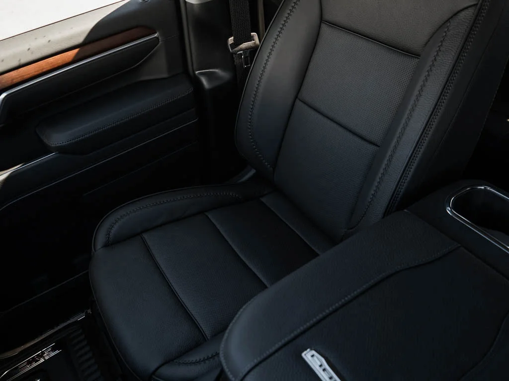 New 2026 Summit White GMC Denali image 24