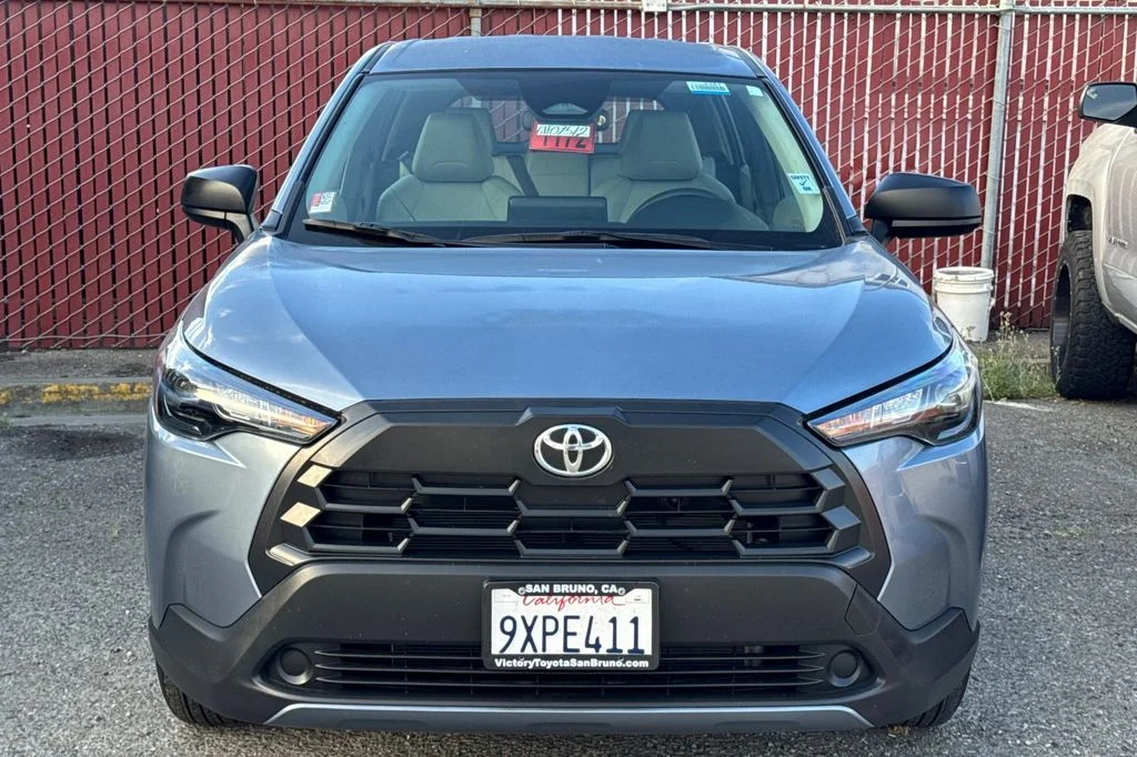 Used 2026  Toyota L image 3