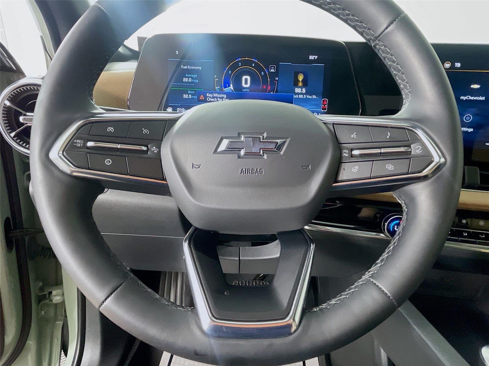 Used 2026 Cacti Green Chevrolet AWD ACTIV image 15