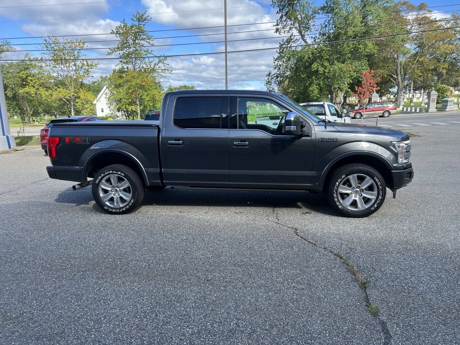 Used 2019 Gray Ford Platinum image 4