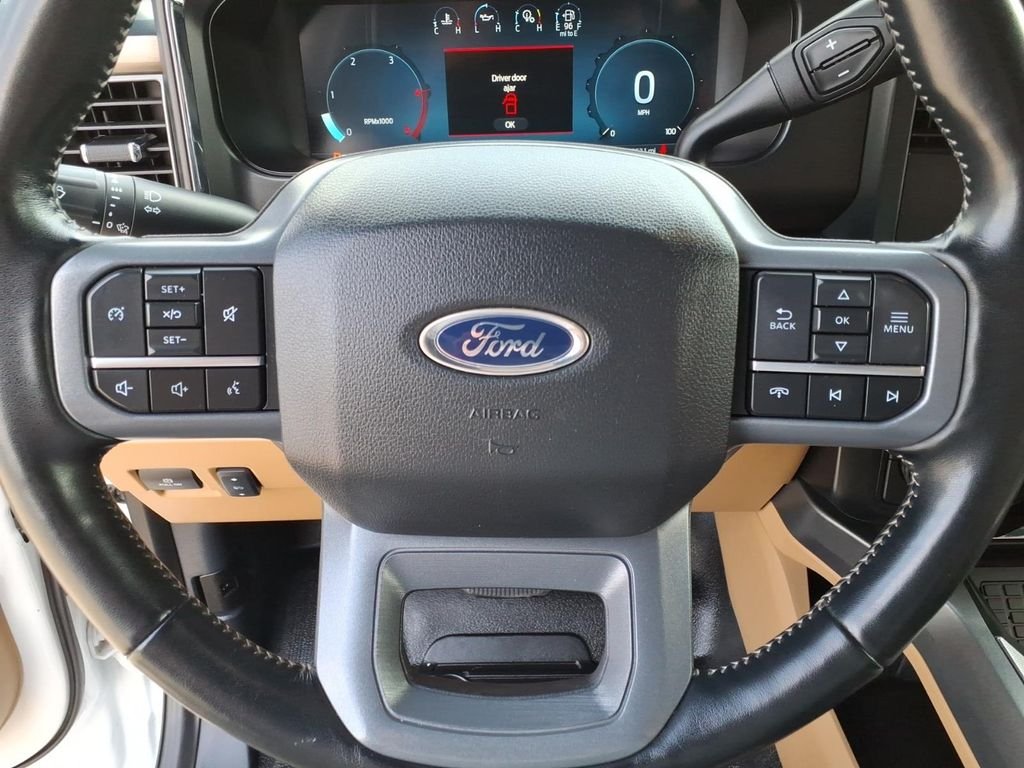 Used 2023 White Ford Lariat image 20