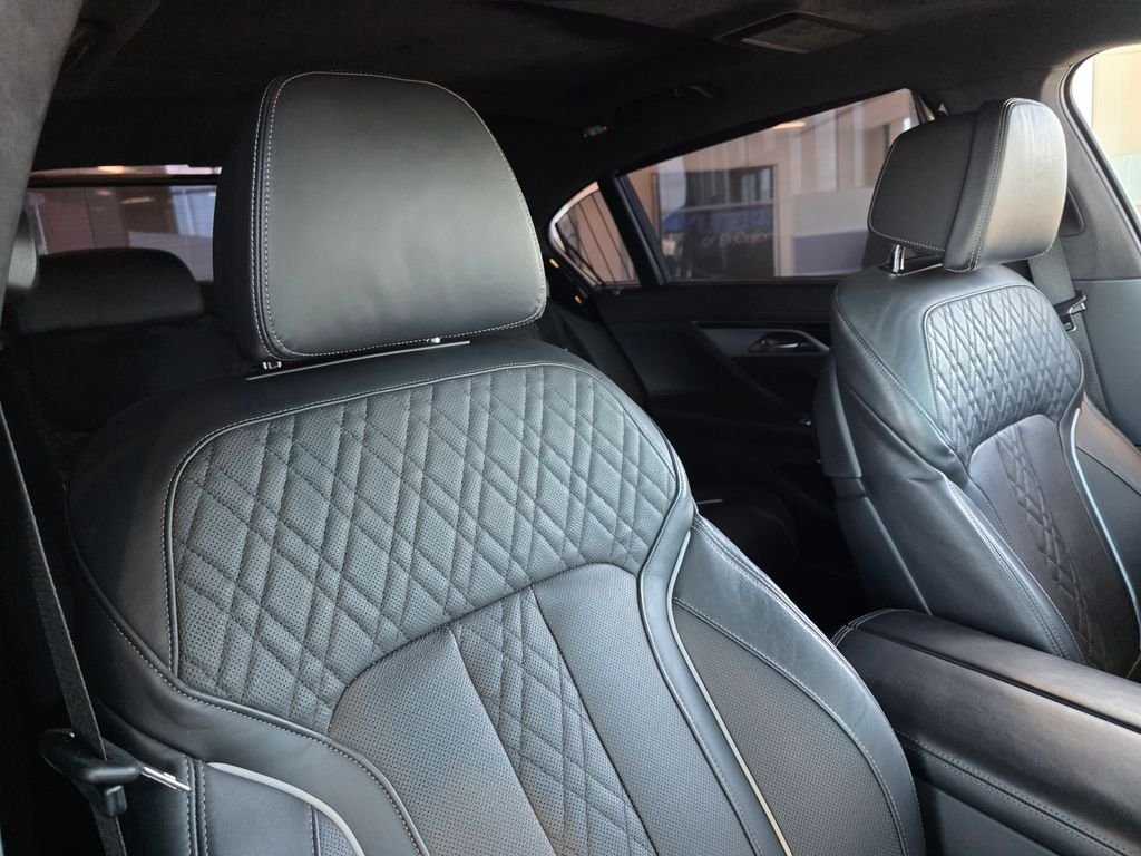 2021 BMW 7 Series M760i - Photo 53