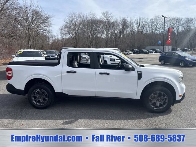Used 2024 Oxford White Ford XLT image 3