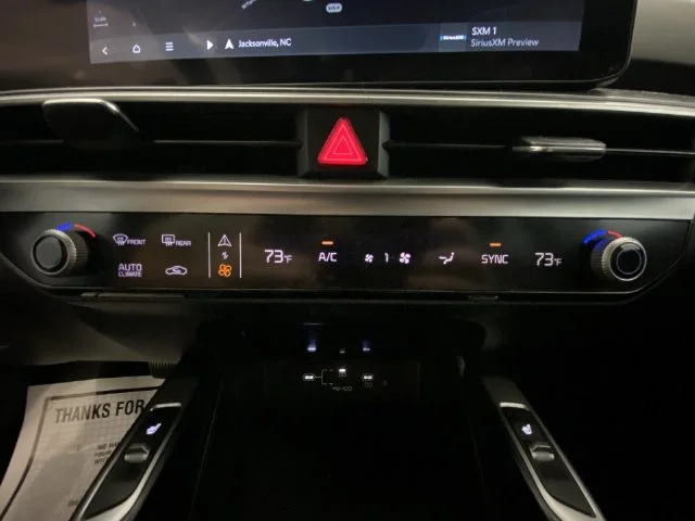 Used 2024 Black Kia S image 19