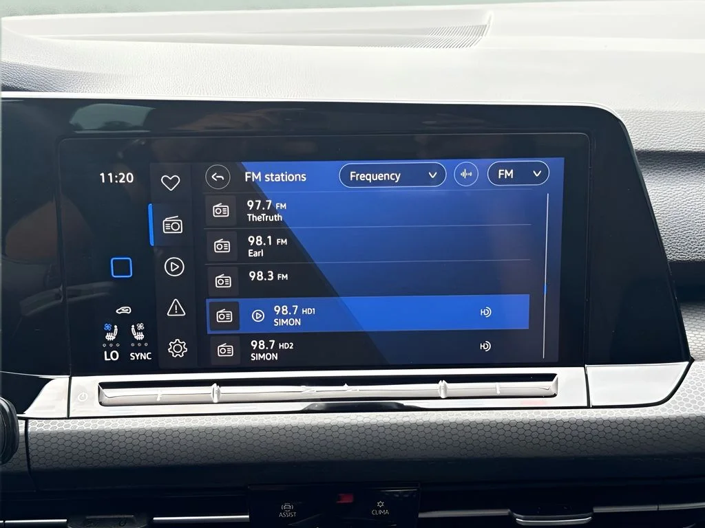 Used 2022  Volkswagen Autobahn image 9