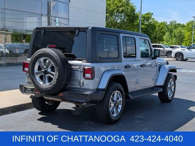 Used 2021 Silver Jeep Unlimited Sahara image 7