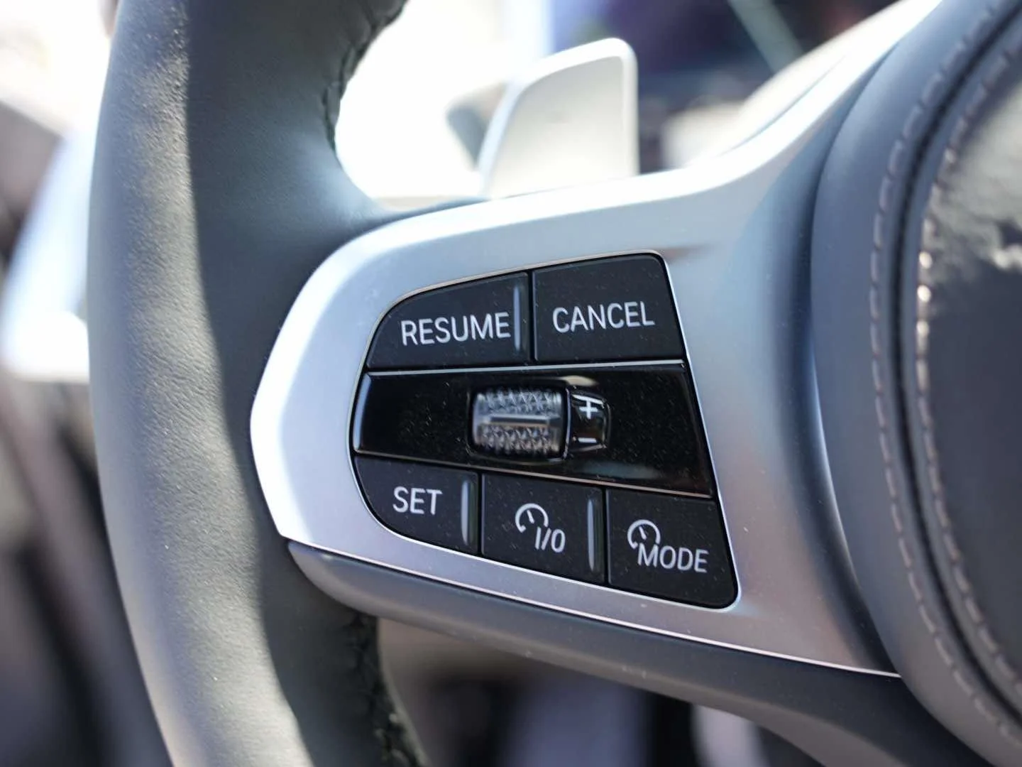 New 2027 Skyscraper Grey Metallic BMW xDrive40i image 18