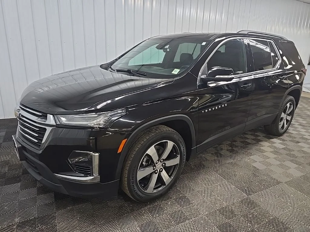 Used 2023 Black Chevrolet LT Leather image 8