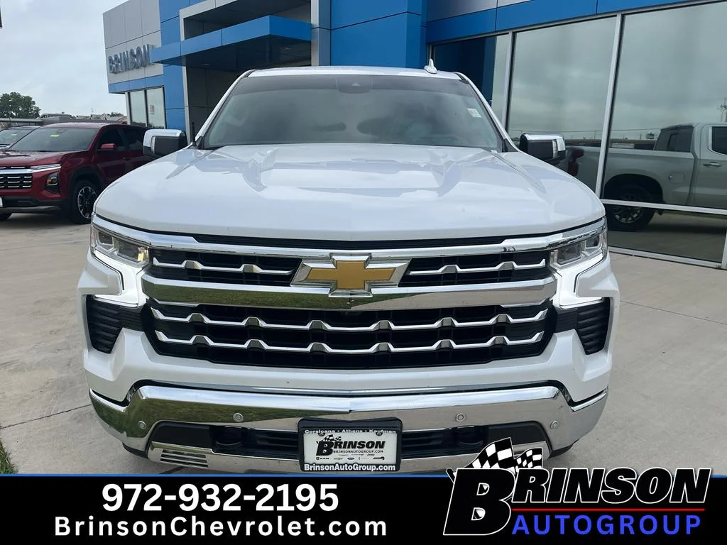 Used 2024 Iridescent Pearl Tricoat Chevrolet LTZ image 2
