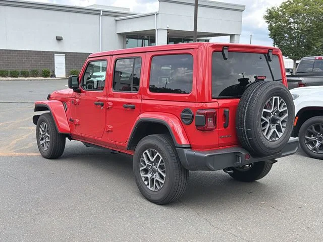 Used 2025 Red Jeep Sahara image 11