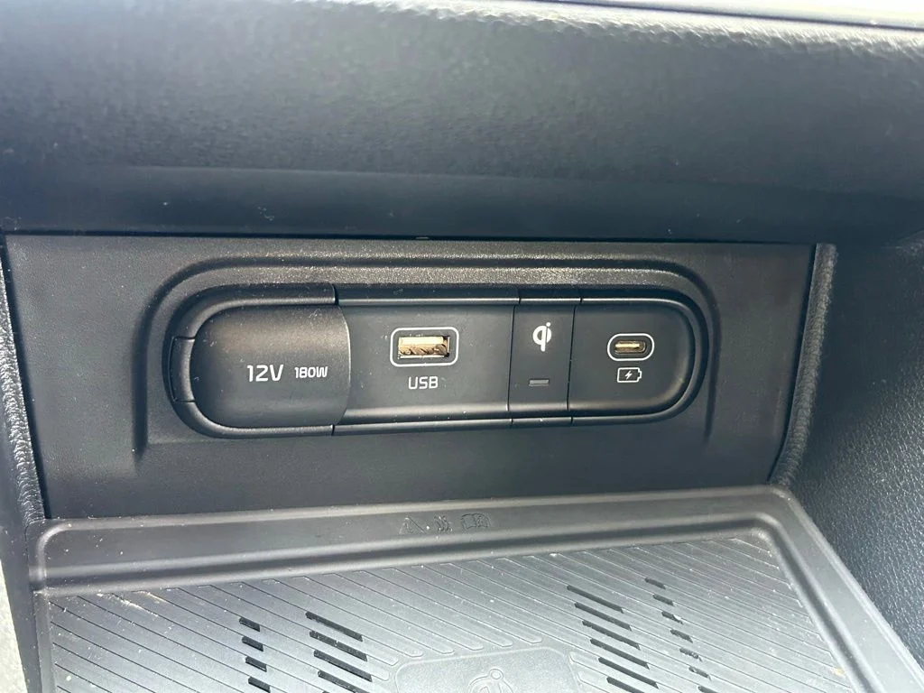 Used 2023 White Kia EX image 23
