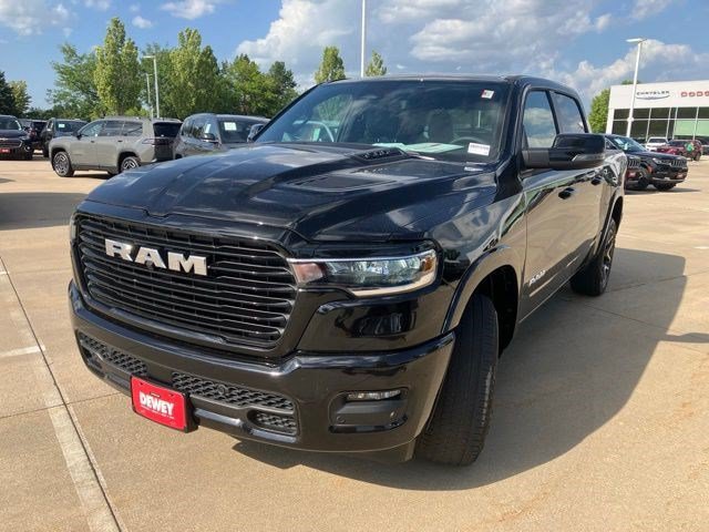 Used 2025 Diamond Black Crystal Pearlcoat Ram Laramie image 3