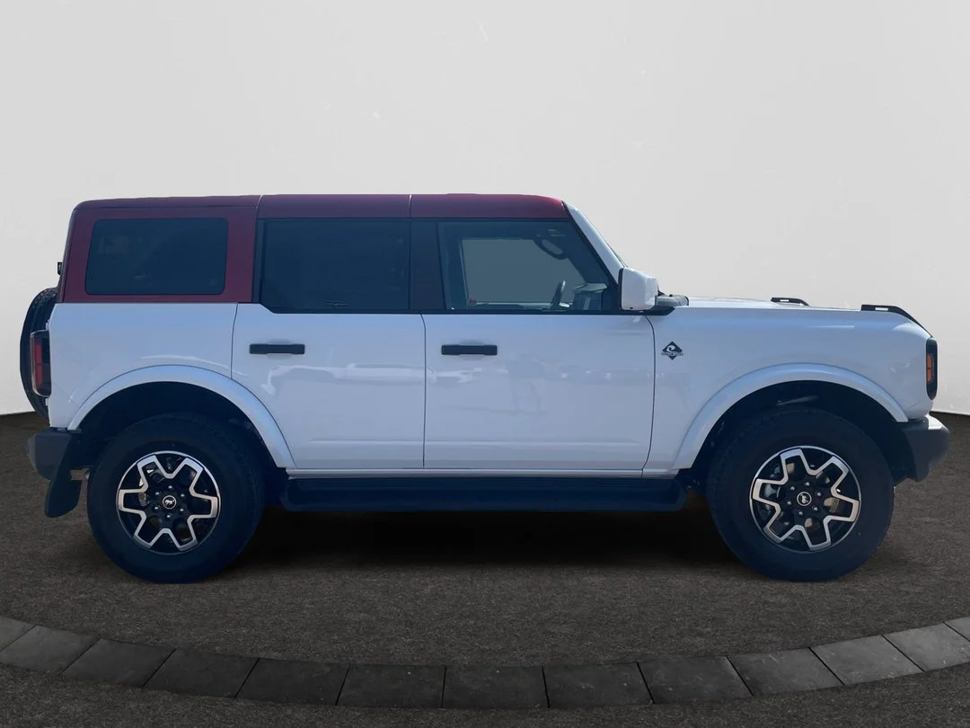 New 2026 Oxford White Ford Outer Banks image 6
