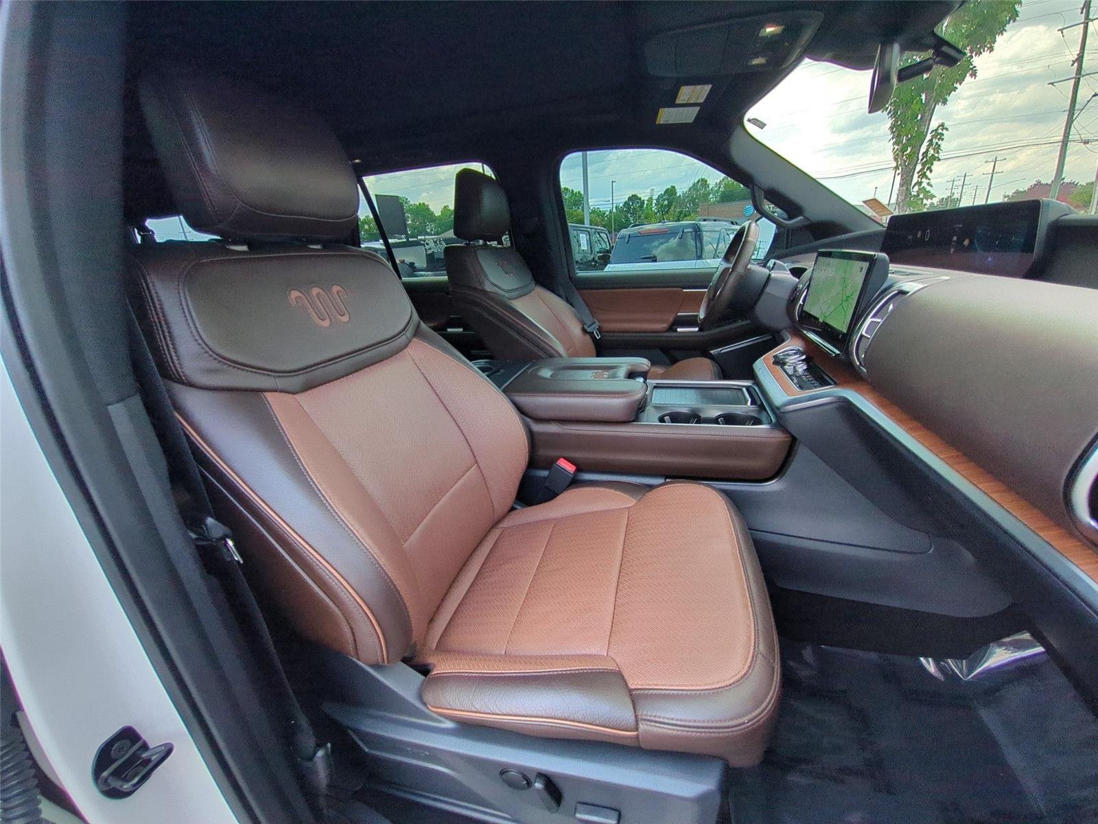 Used 2025 Star White Metallic Tri-Coat Ford King Ranch image 40