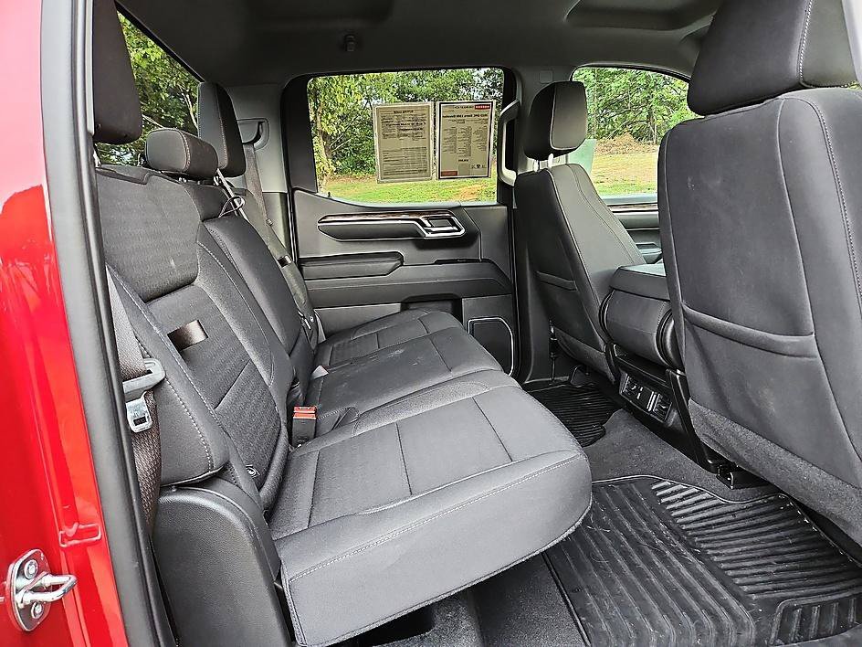 Used 2023 Volcanic Red Tintcoat GMC Elevation image 12