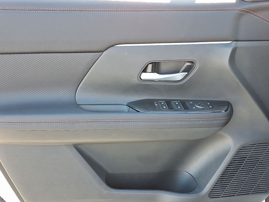 2026 Nissan KICKS SR AWD - Photo 8