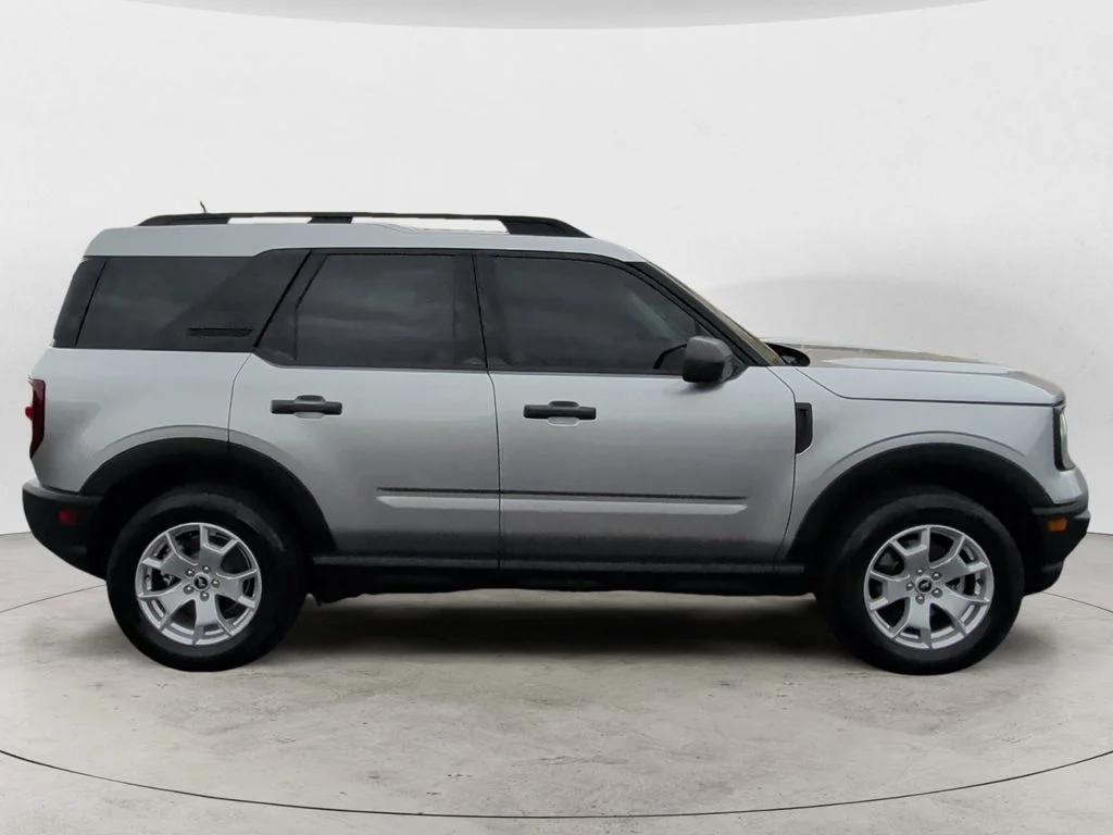 Used 2021 Silver Ford Base image 6
