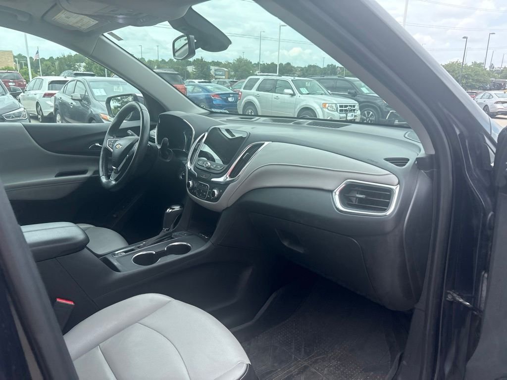 Used 2020 Midnight Blue Metallic Chevrolet Premier image 26