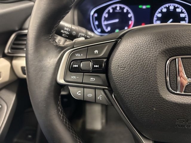 Used 2018 Platinum White Pearl Honda Touring 2.0T image 23