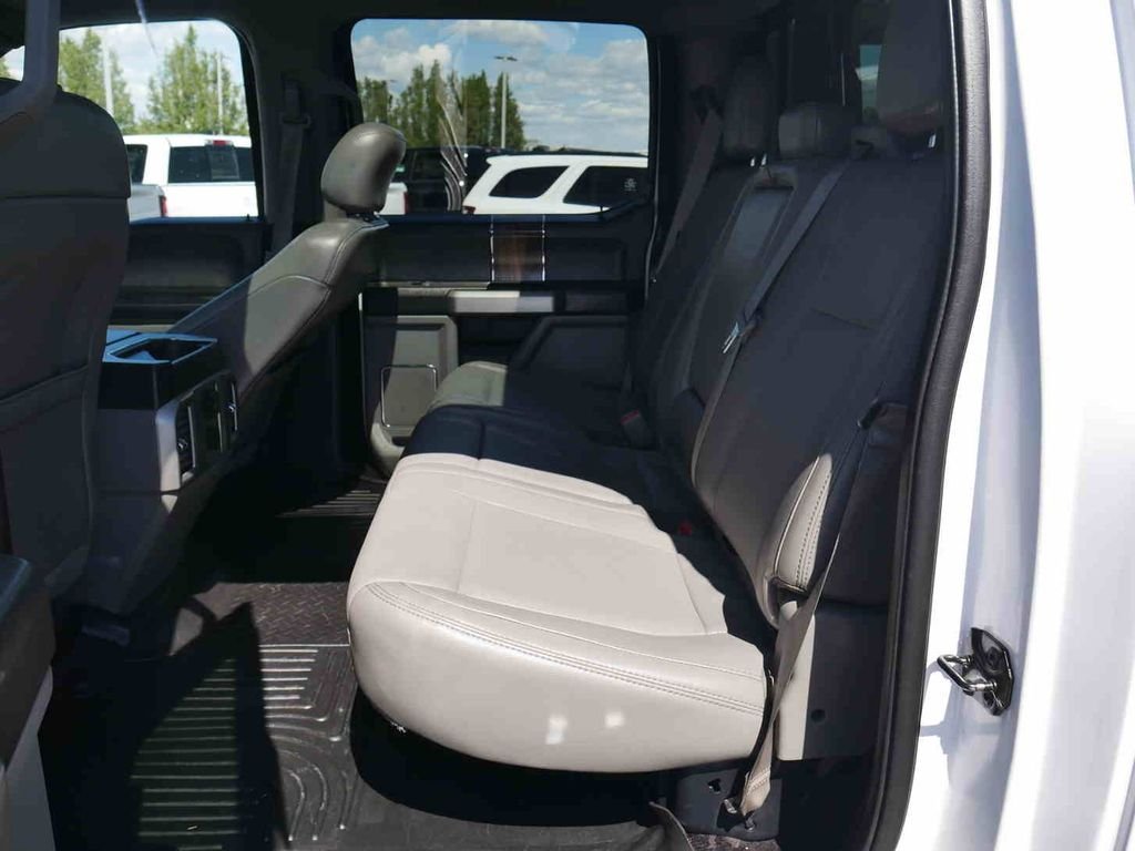 Used 2016 White Ford Lariat image 16